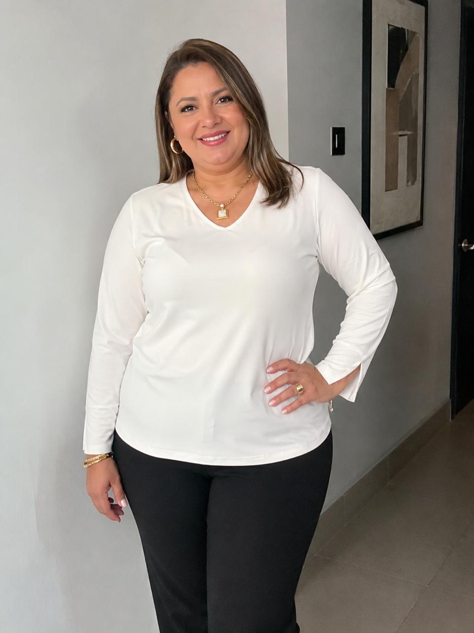 Blusa silueta suelta con escote en v