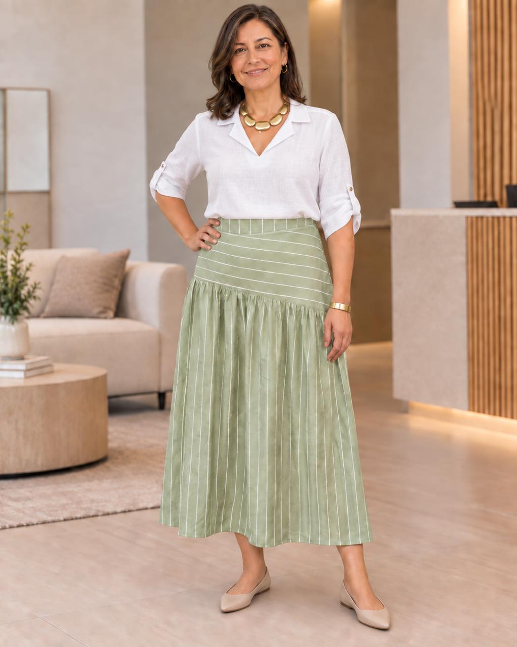 Falda con cotilla asimétrica
